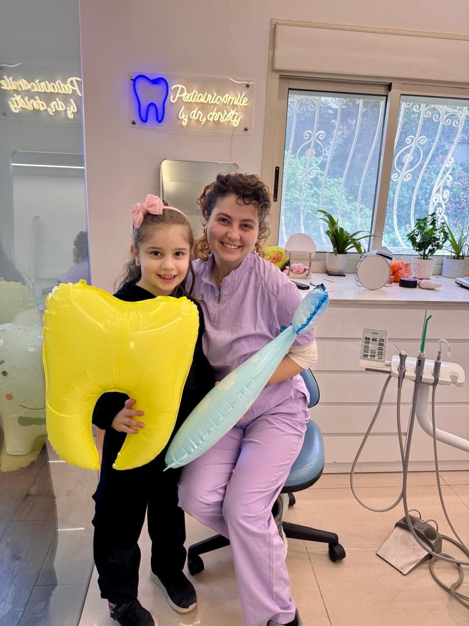 Polyclinique du Cap — warm dental clinic interior, Mar Roukoz Lebanon